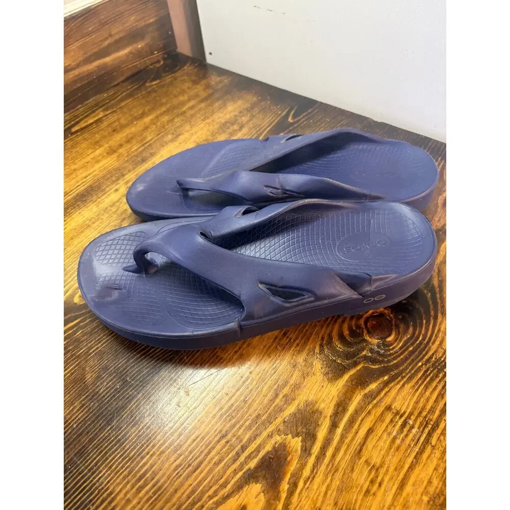 OOFOS these are
